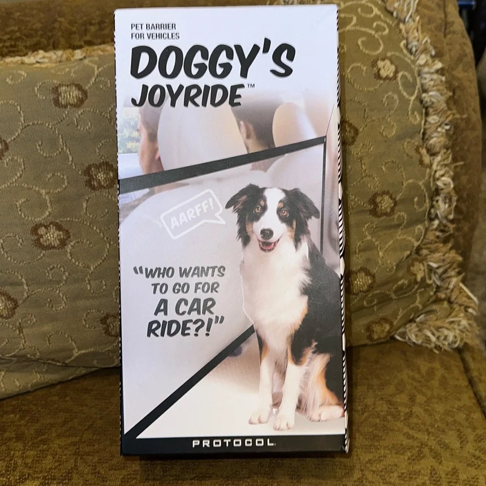 Doggy's Joyride! Mesh barrier to give your dog freedom yet safety!